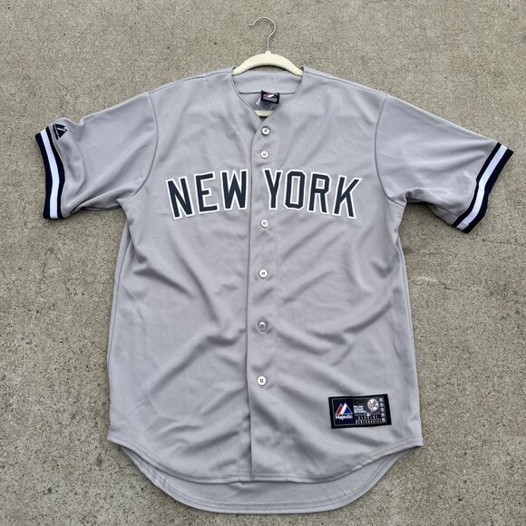 Authentic New York Yankees Jersey Majestic Men’s Medium Gray Vintage